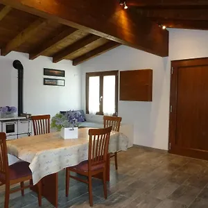 Giorgia Villa